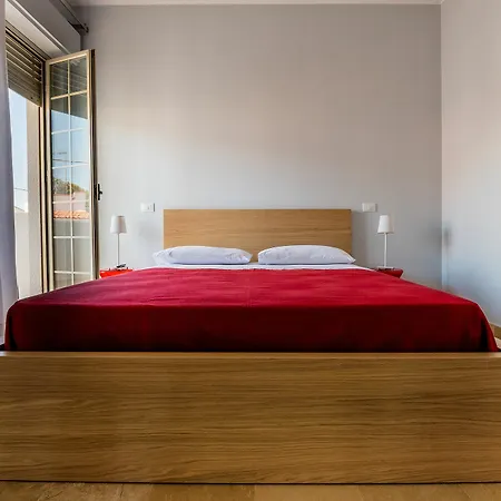 Porta Reale Apartament *